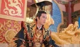 月生沧海皇帝吃瓜,皇帝的瓜田奇遇记