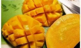 吃瓜的时候可以吃芒果吗,芒果是最佳伴侣？揭秘瓜果搭配新风尚