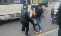 小偷当群众吃瓜,一场意外的身份转变