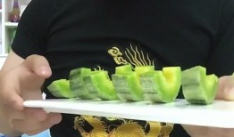 原无奇变吃瓜,一场网络热词背后的文化现象