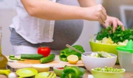 孕晚期吃梨瓜,营养美味两不误