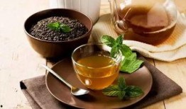 吃二甲双瓜平时能喝茶吗,日常饮用指南