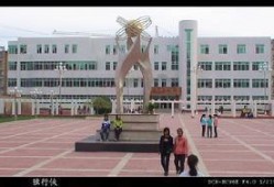 赤峰某实验中学吃瓜,一场吃瓜引发的校园热议