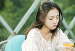 吴倩照片吃瓜,这造型太惊艳了！