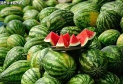 西宁回民阿爷吃瓜