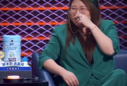 吃瓜露出姨母笑,姨母笑背后的温馨瞬间