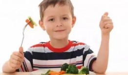 《理性吃瓜》小孩图片