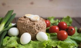 吃鹌鹑蛋还能吃哈密瓜吗